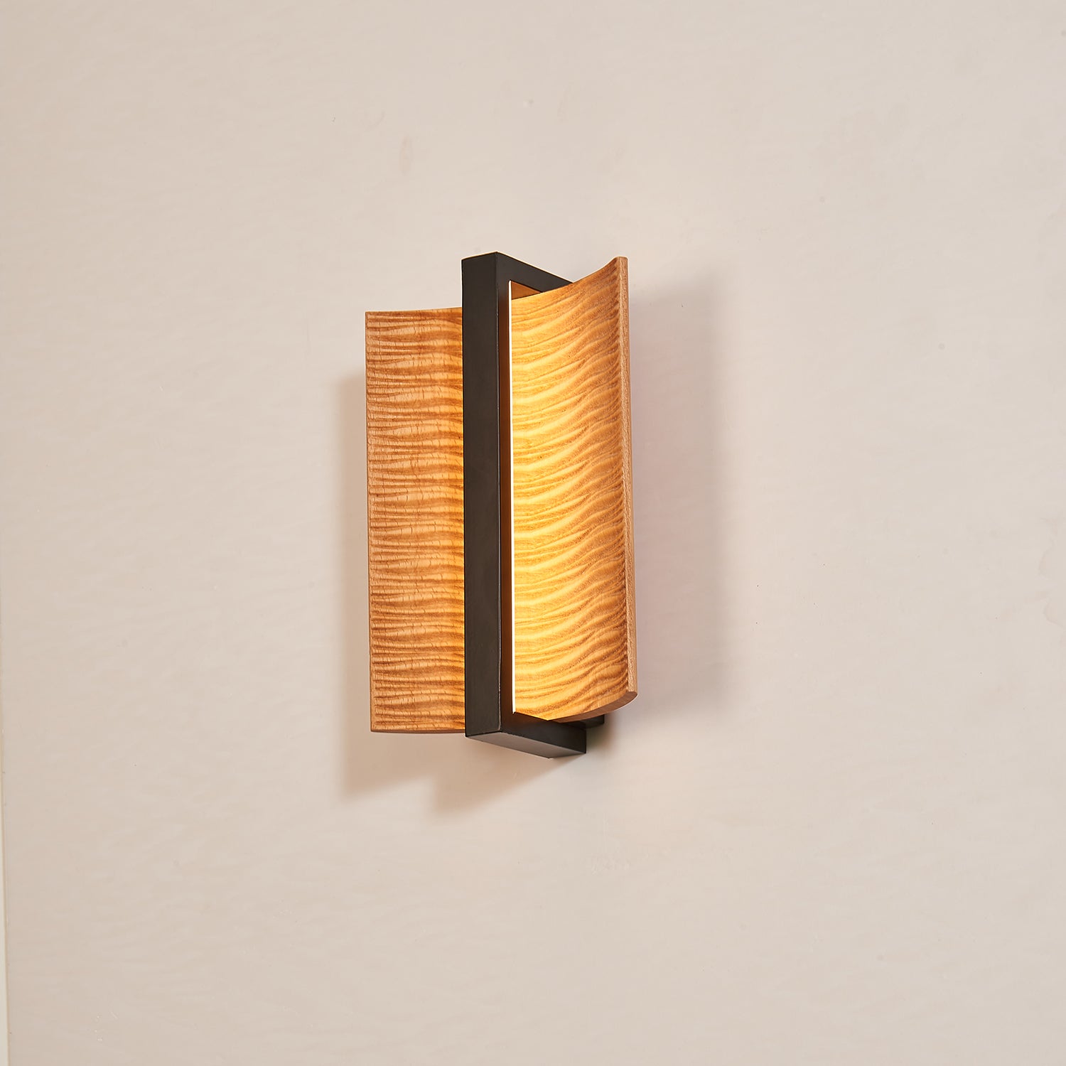 Whisperwood Wall Light - Letslighting