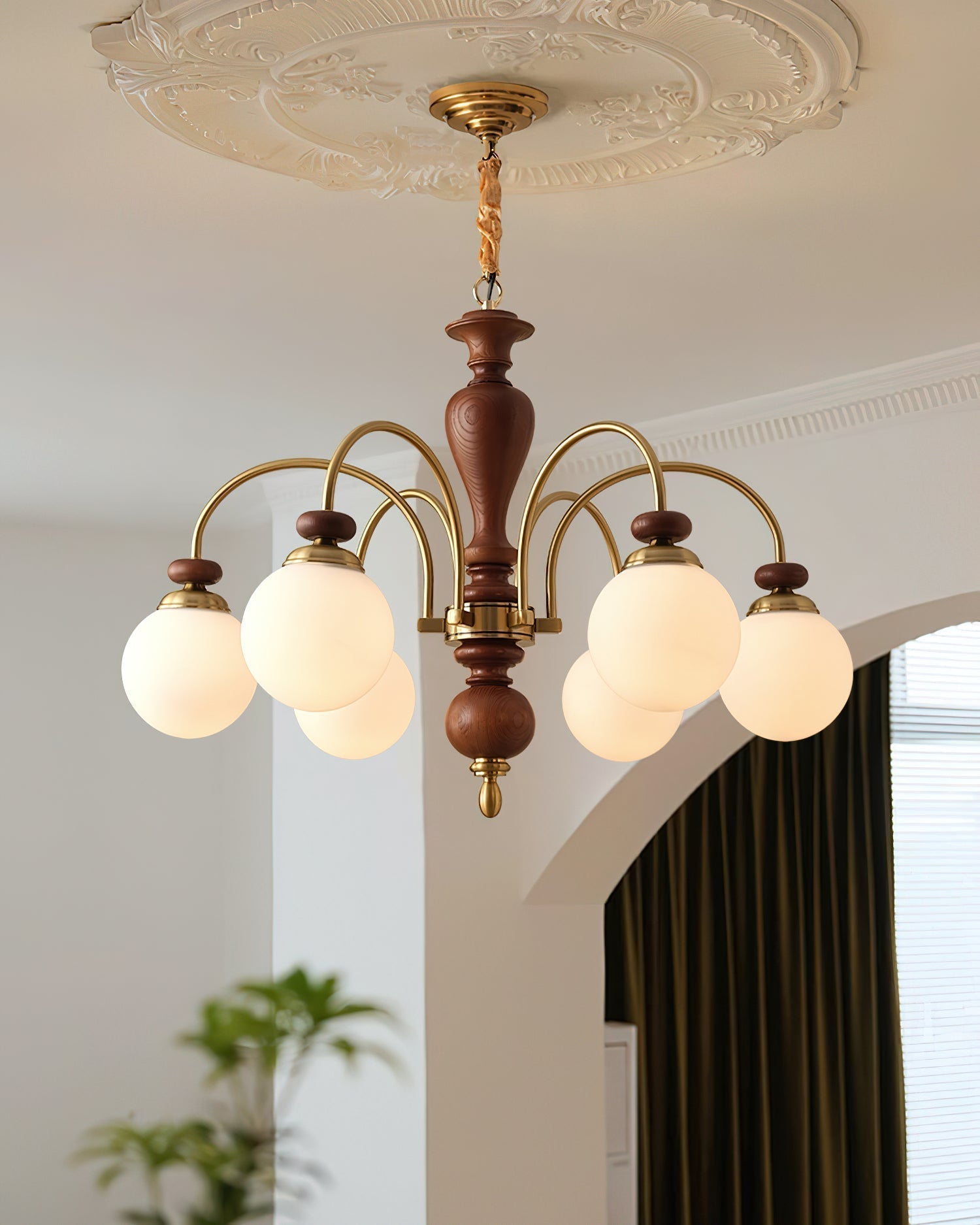 Windsor Classic Chandelier - Letslighting