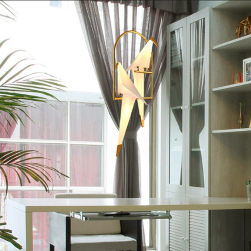Arisha Decorativa Pájaro Metal/Vidrio Lámpara Colgante Dorada