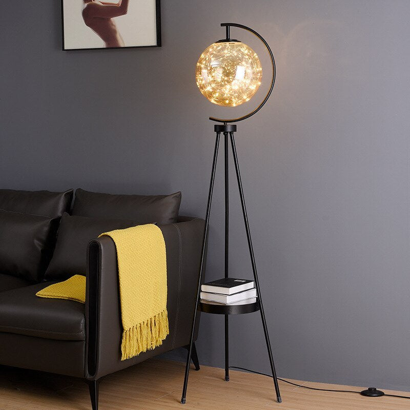 Kady Moderna Redonda Metal/Vidrio LED Lámpara de Pie Dorada/Negra