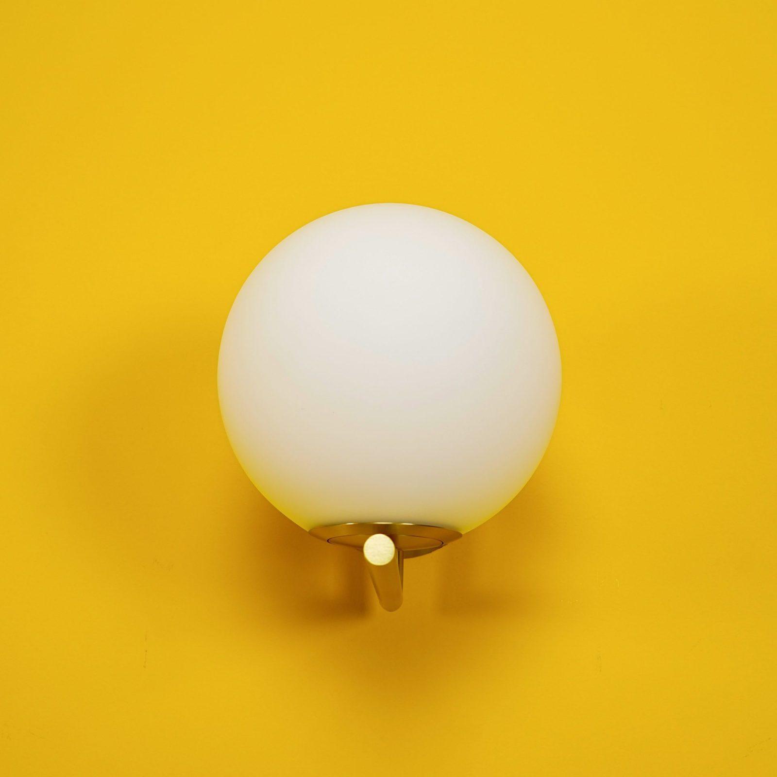 Blown Glass Opal Glass Wall Lamp - Letslighting