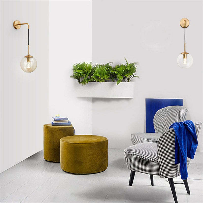 Valentina Minimalita Bola Vidrio Aplique de Pared Dorado/Negro