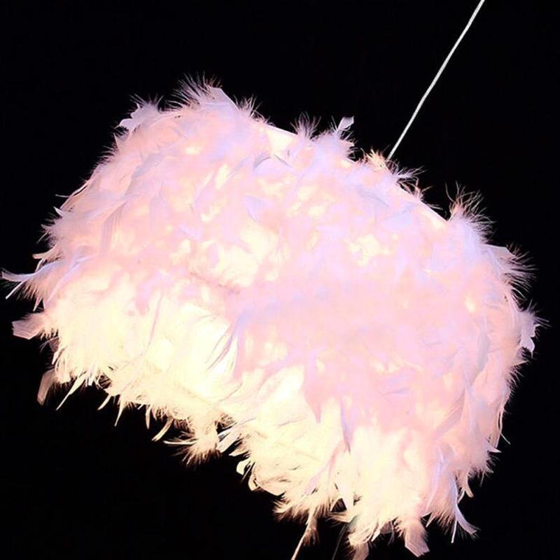 Arisha Moderna Diseño Lámpara de Araña Metal/Pluma Redonda, Blanco