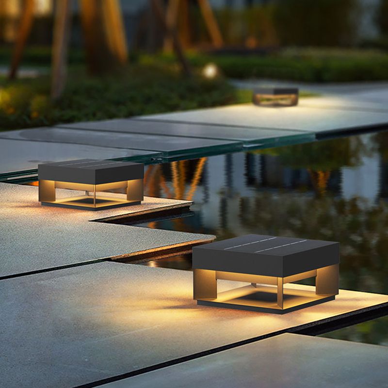 Ray Moderna Lámpara Exterior LED Cuadrada Metal Jardín